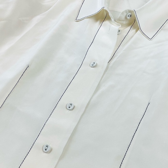 ALEXIS • 100% Silk White/Black Contrast Long Sleeve Button-Down Shirt, S - Picture 10 of 13